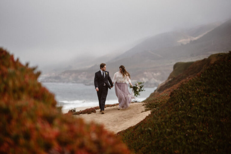 When planning a wedding in Julian, California it is important to know how to pick a wedding gown that is perfect for your mountain wedding